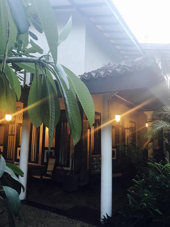 גאלה Indika'S Residence מראה חיצוני תמונה